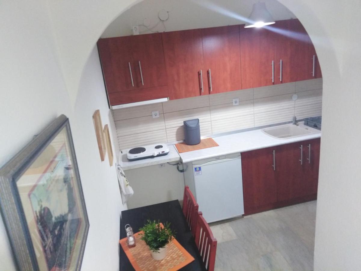 Niki Stavros Comfort Studios Екстер'єр фото